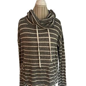 City Streets size large top like new condition great deal nice gift